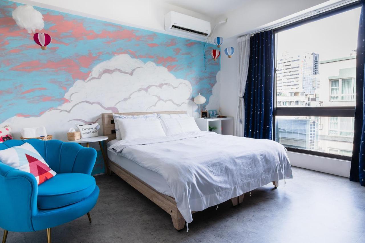 Eatzzz Hostel Kaohsiung Dış mekan fotoğraf